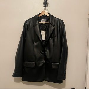 NEW WITH TAGS:: Zara faux leather blazer (size XL)